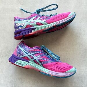 ASICS Gel Noosa Tri 10 Running Shoes